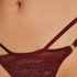 Kendra thong, Red
