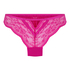 Isabelle Cheekini, Pink