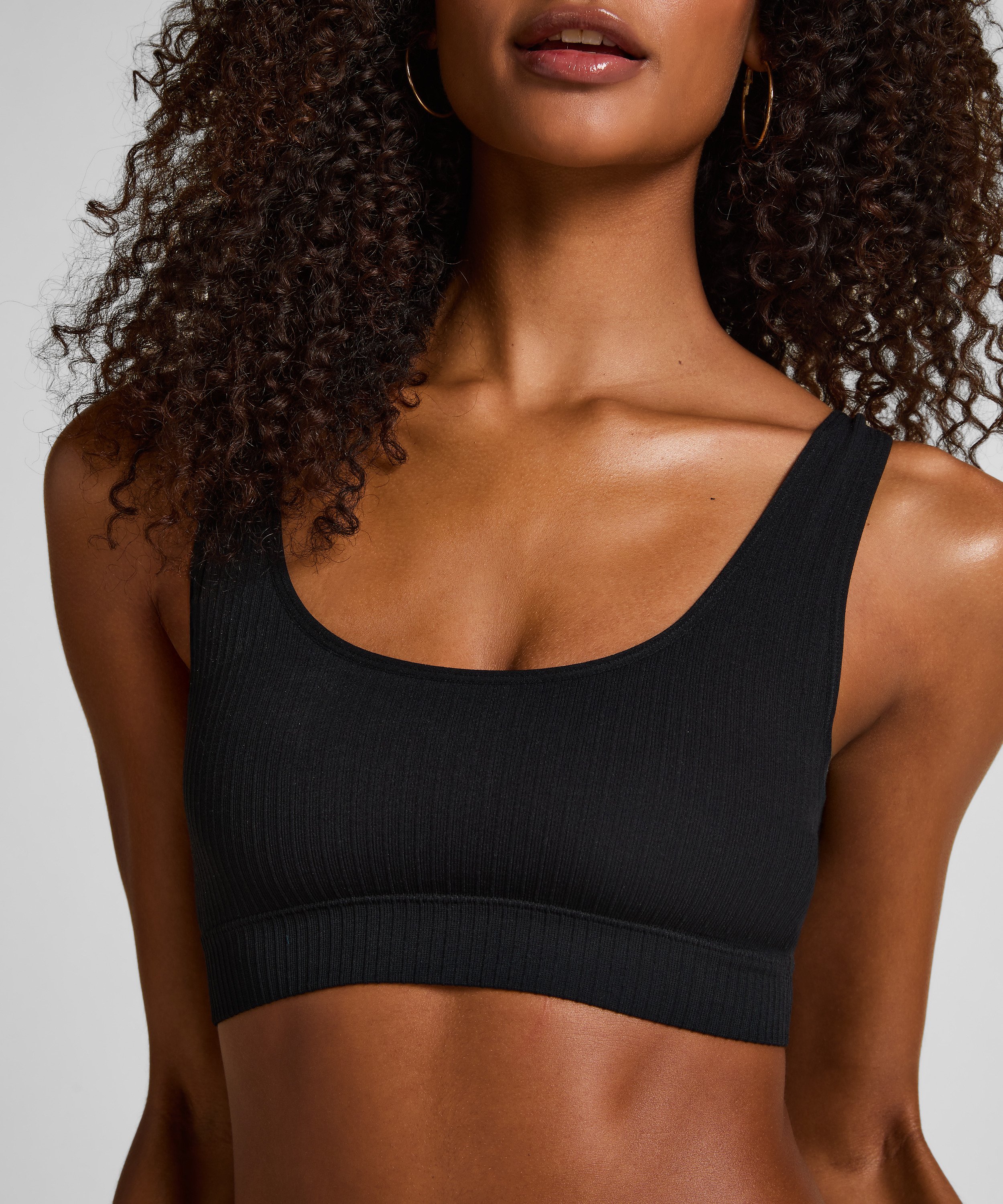 Dianne Scoop Bralette, Black, main