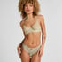 Isabelle Cheekini, Green
