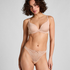 Sully Thong, Beige