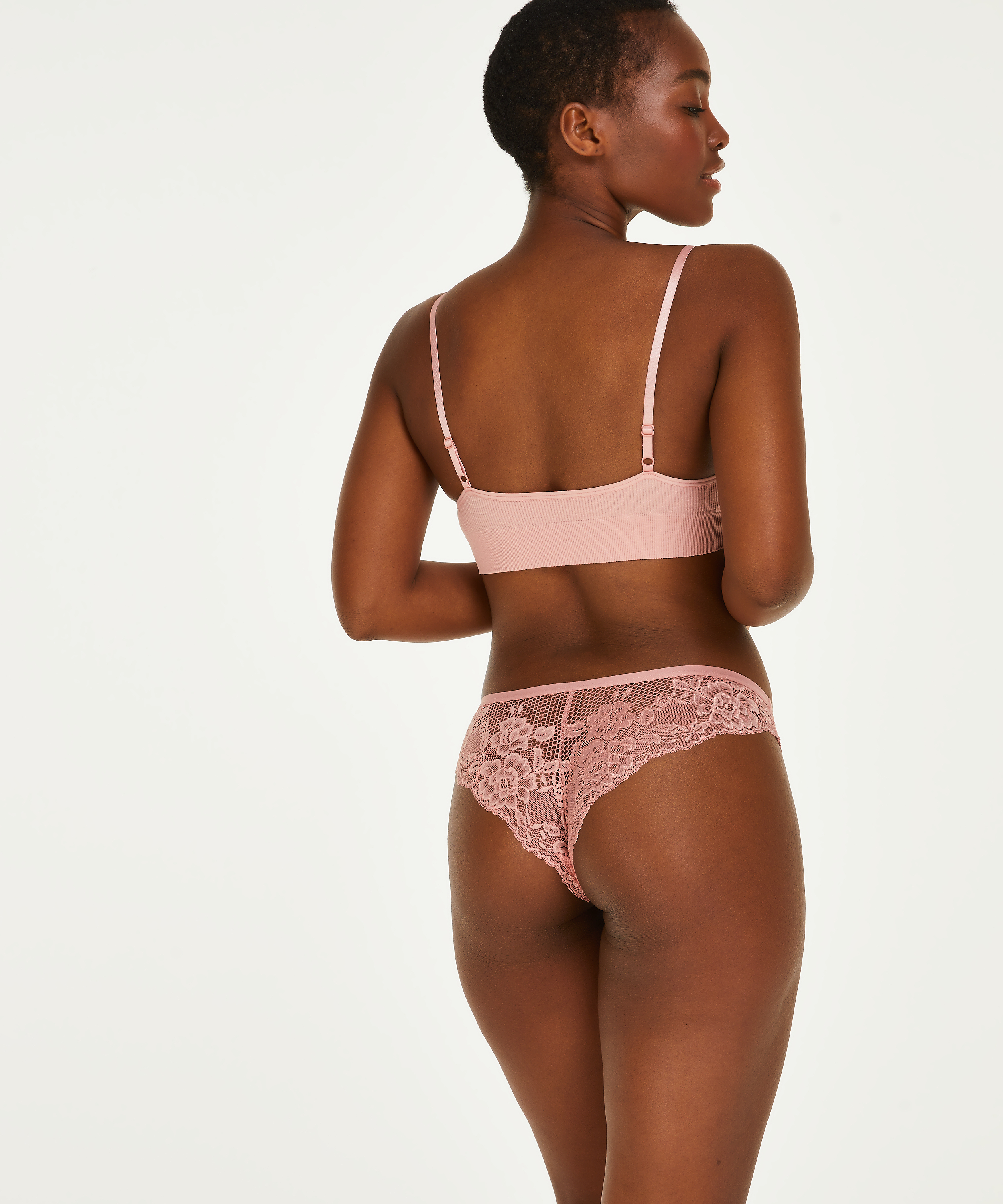 Bianca Brazilian, Pink, main