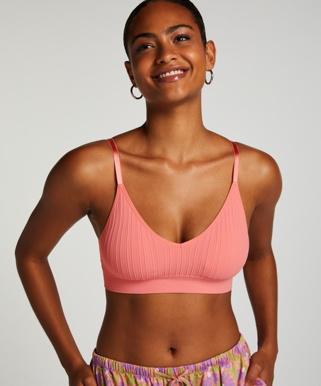 Dianne Bralette, Pink