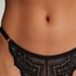 Lotta Thong, Black