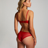 Pippa Brazilian, Red