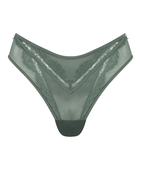 Nicole Brazilian, Green