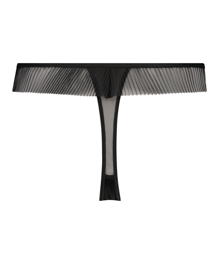 Antonia Thong, Black