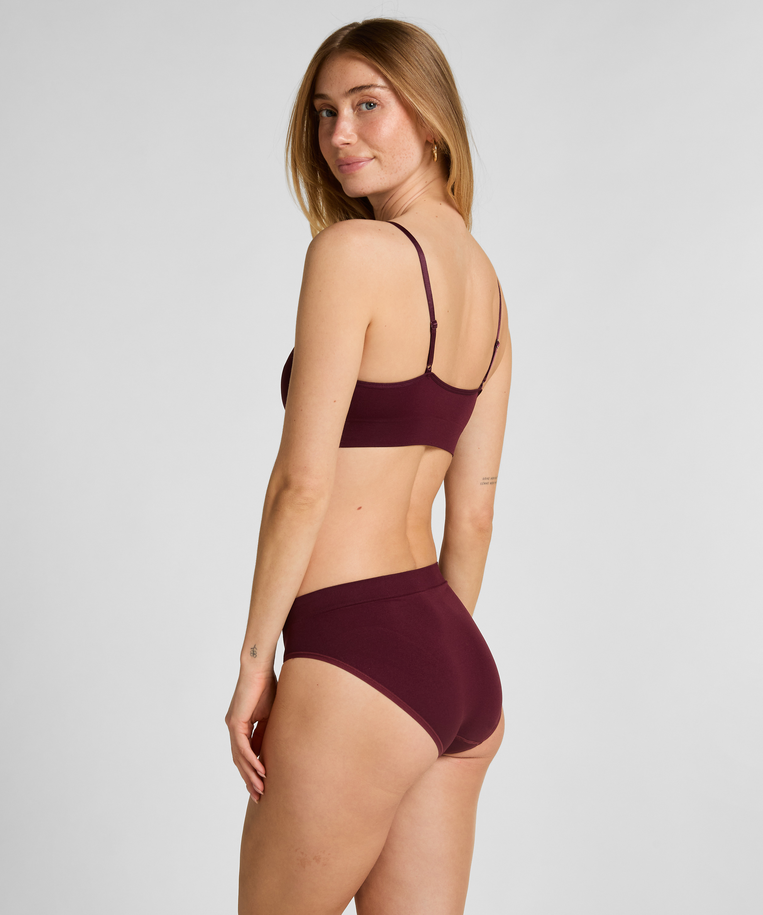 Dide Triangle Bralette, Red, main