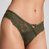 Liloye Cheekini, Green