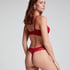 Sophie Thong, Red