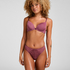 Brazilian Selena, Pink