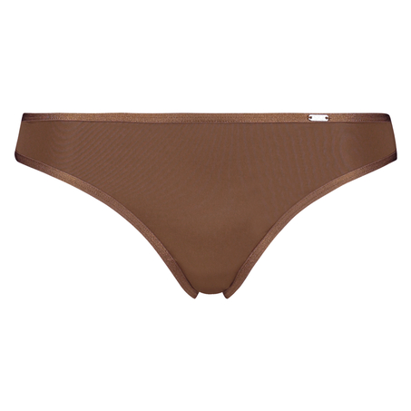 Angie Thong, Brown