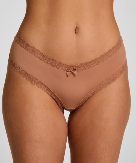 London V-shaped Brazilian, Brown
