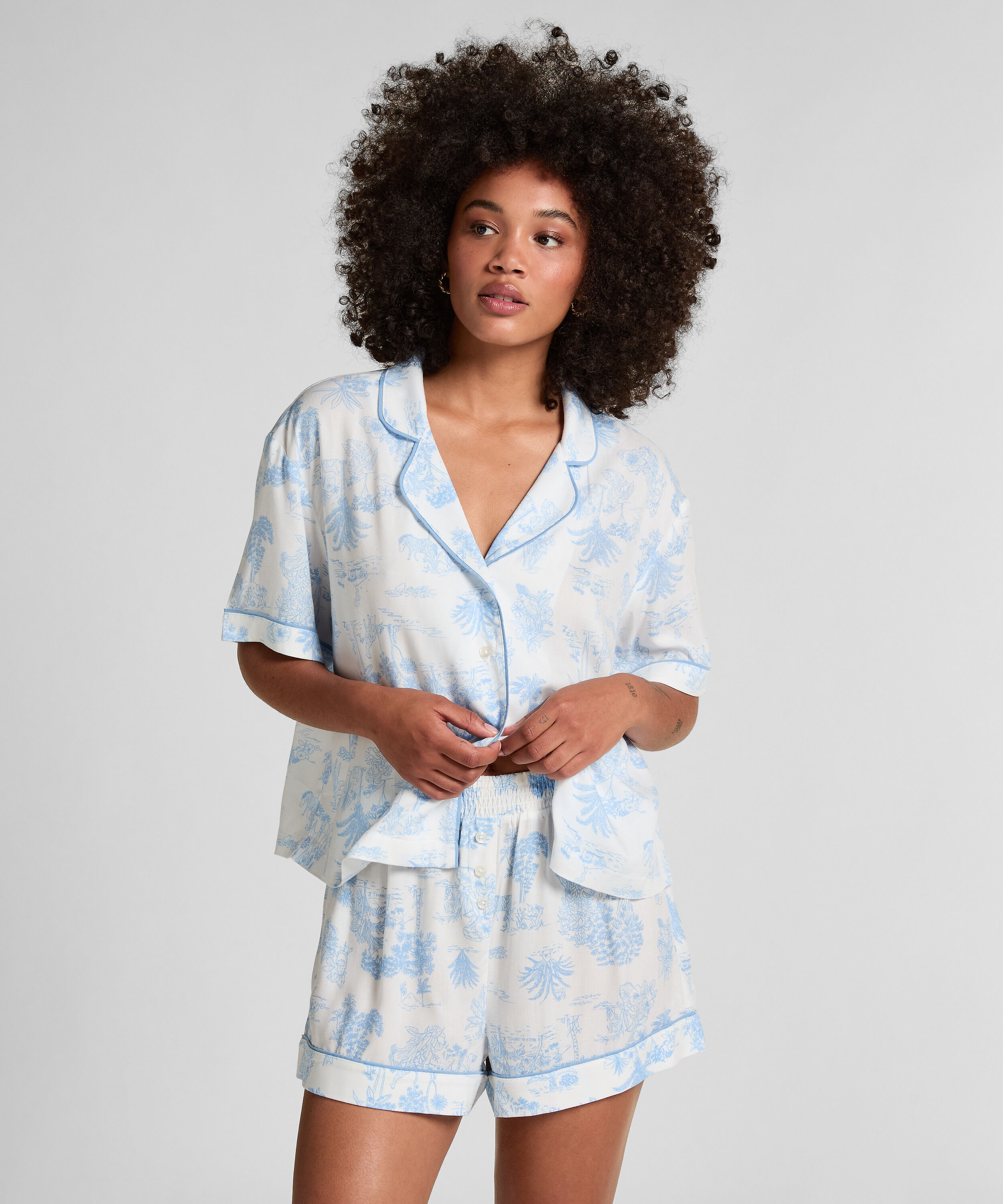 Short Woven, Blue