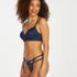 Itzel Thong, Blue