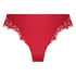 Charlotta Brazilian, Red