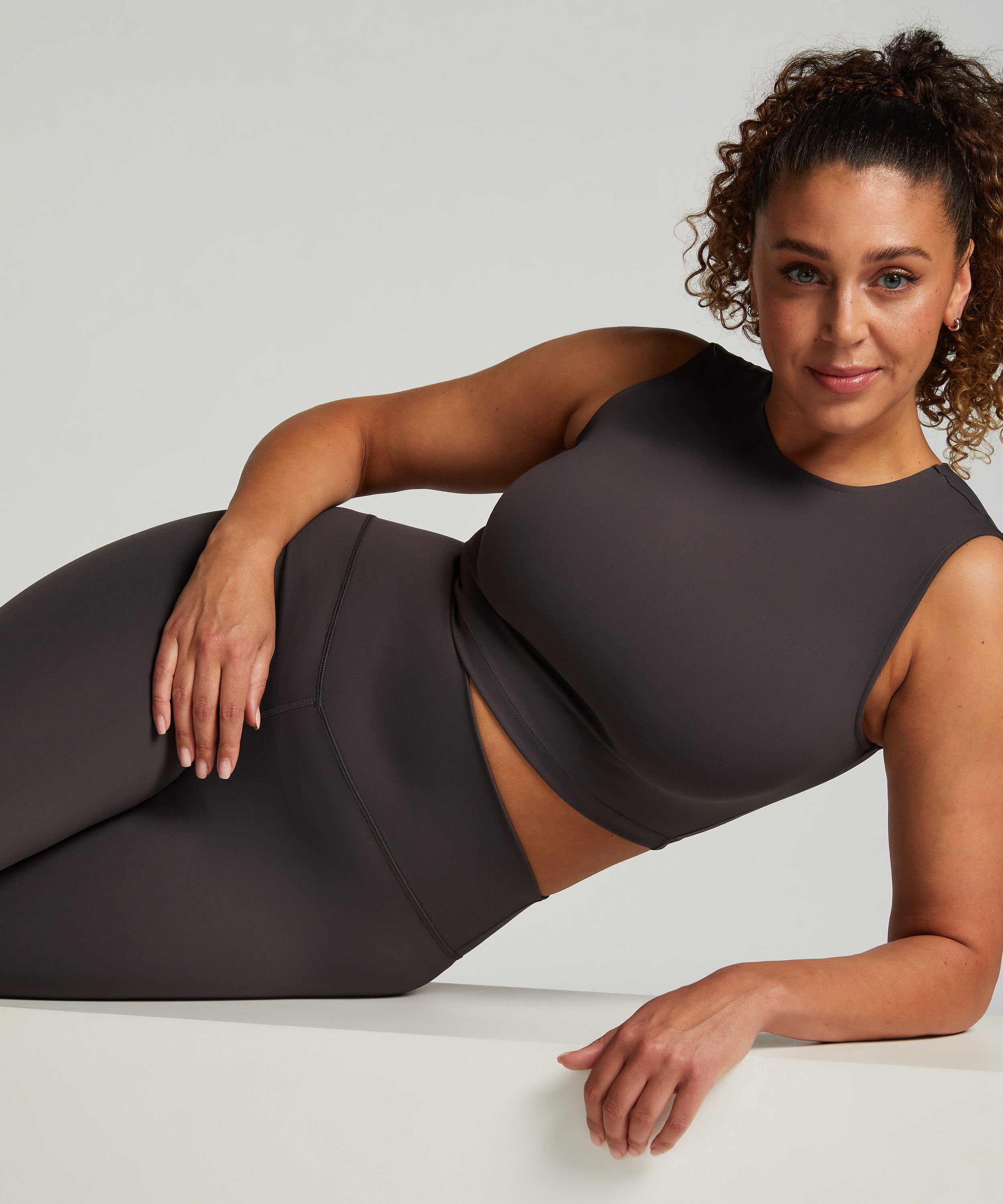 HKMX Sports Top, Gray