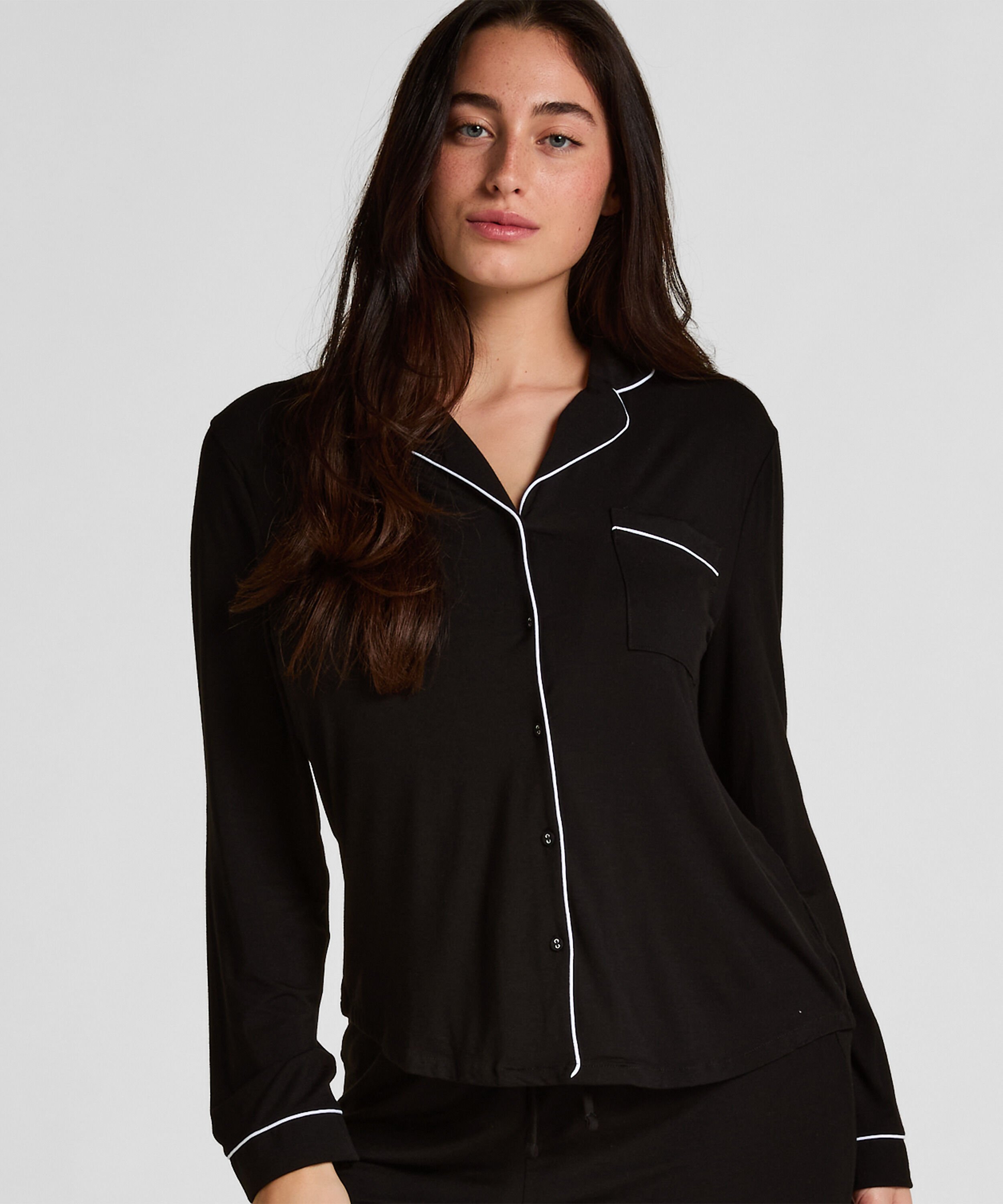 Essential Jersey Long-Sleeved Jacket, Black