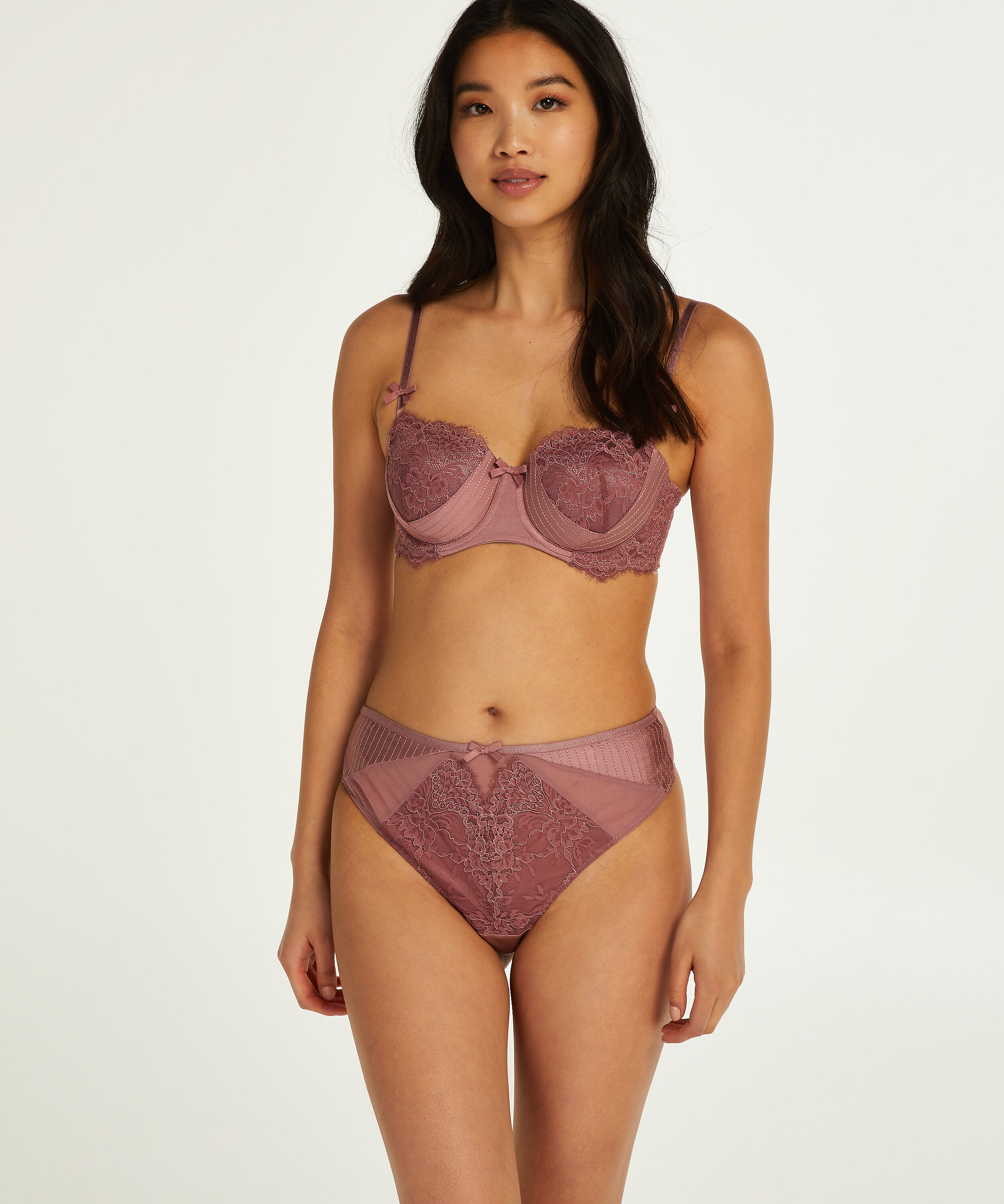 Odette thong, Purple