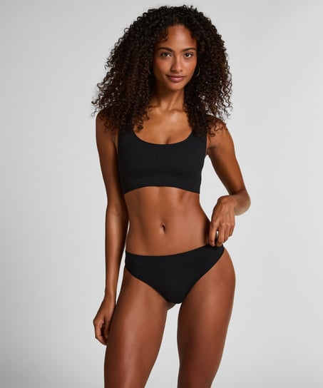 Dianne High Leg Thong, Black