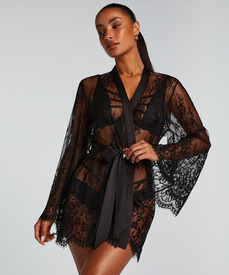 Isabelle Lace Kimono, Black