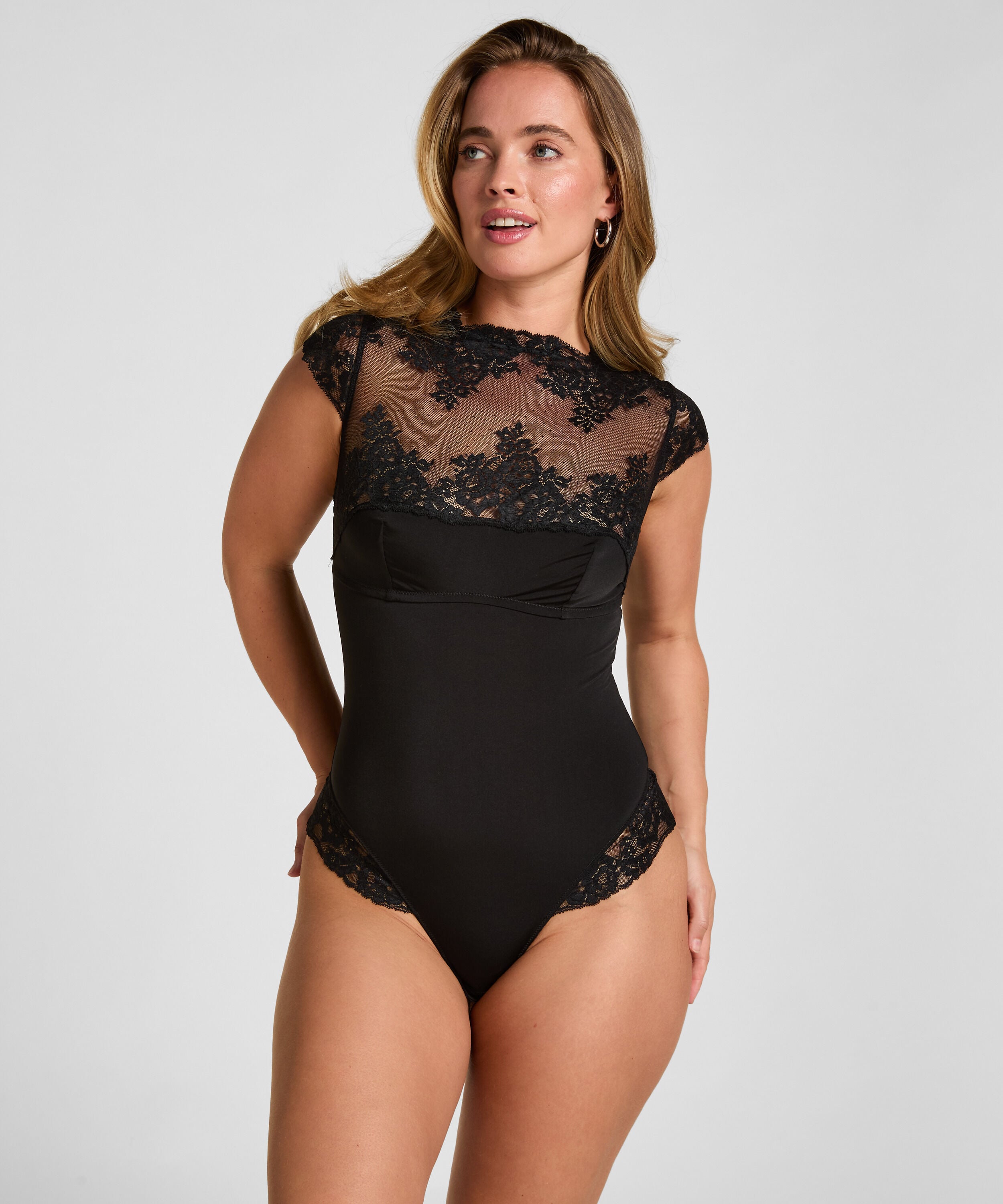 Body Rosie, Black
