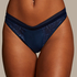 Lara Thong, Blue