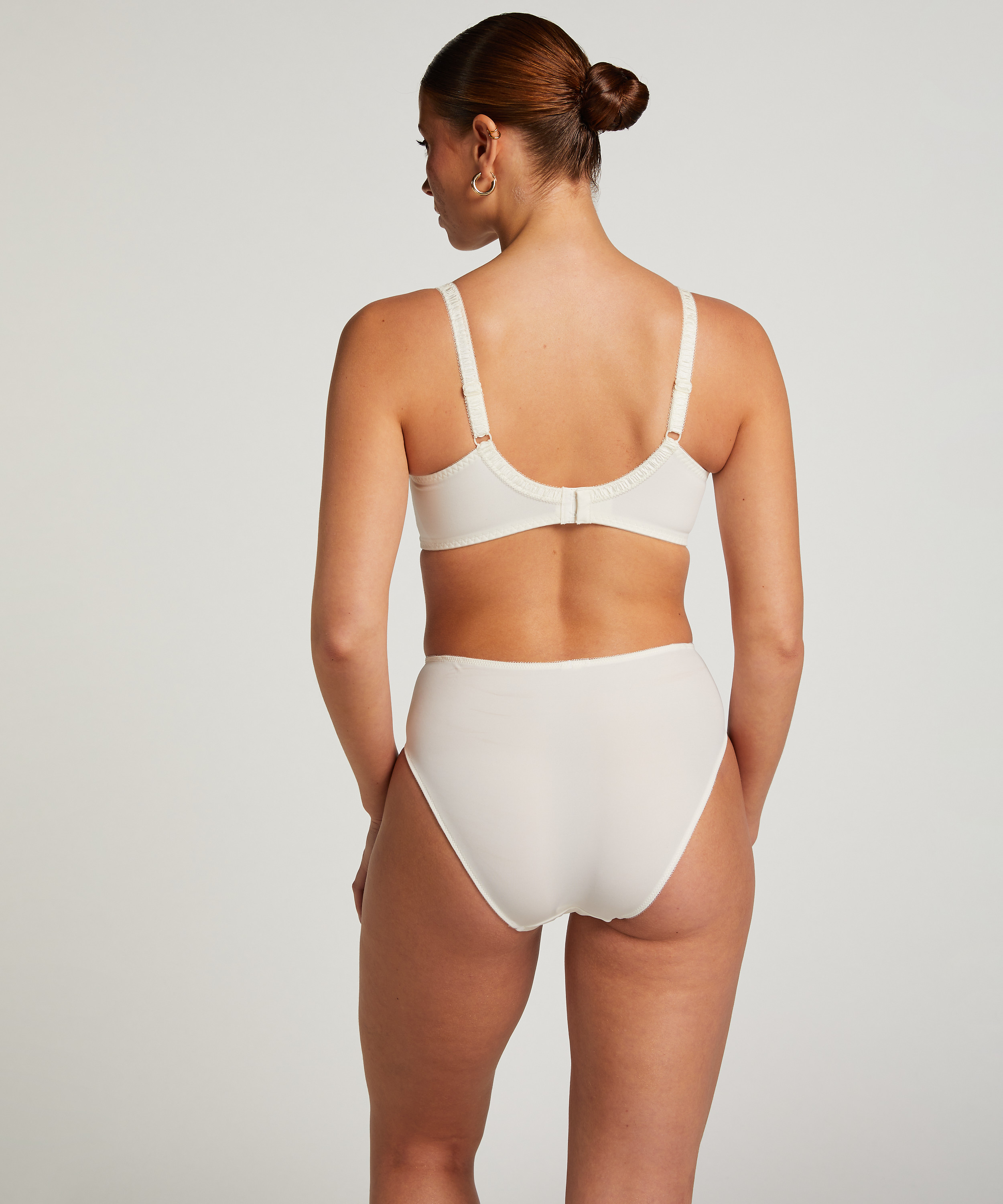 Diva Non-Padded Underwired Bra, White, main