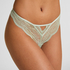 Isabelle Cheekini, Green