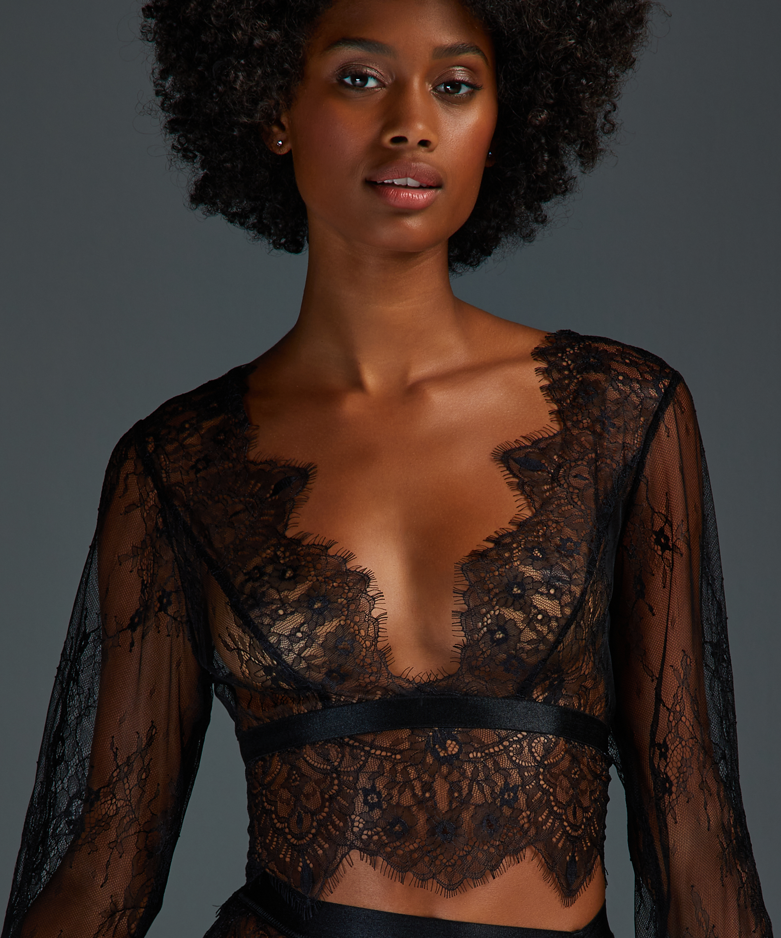 All-over Lace Top for €27.99 - Pajama Tops - Hunkemöller