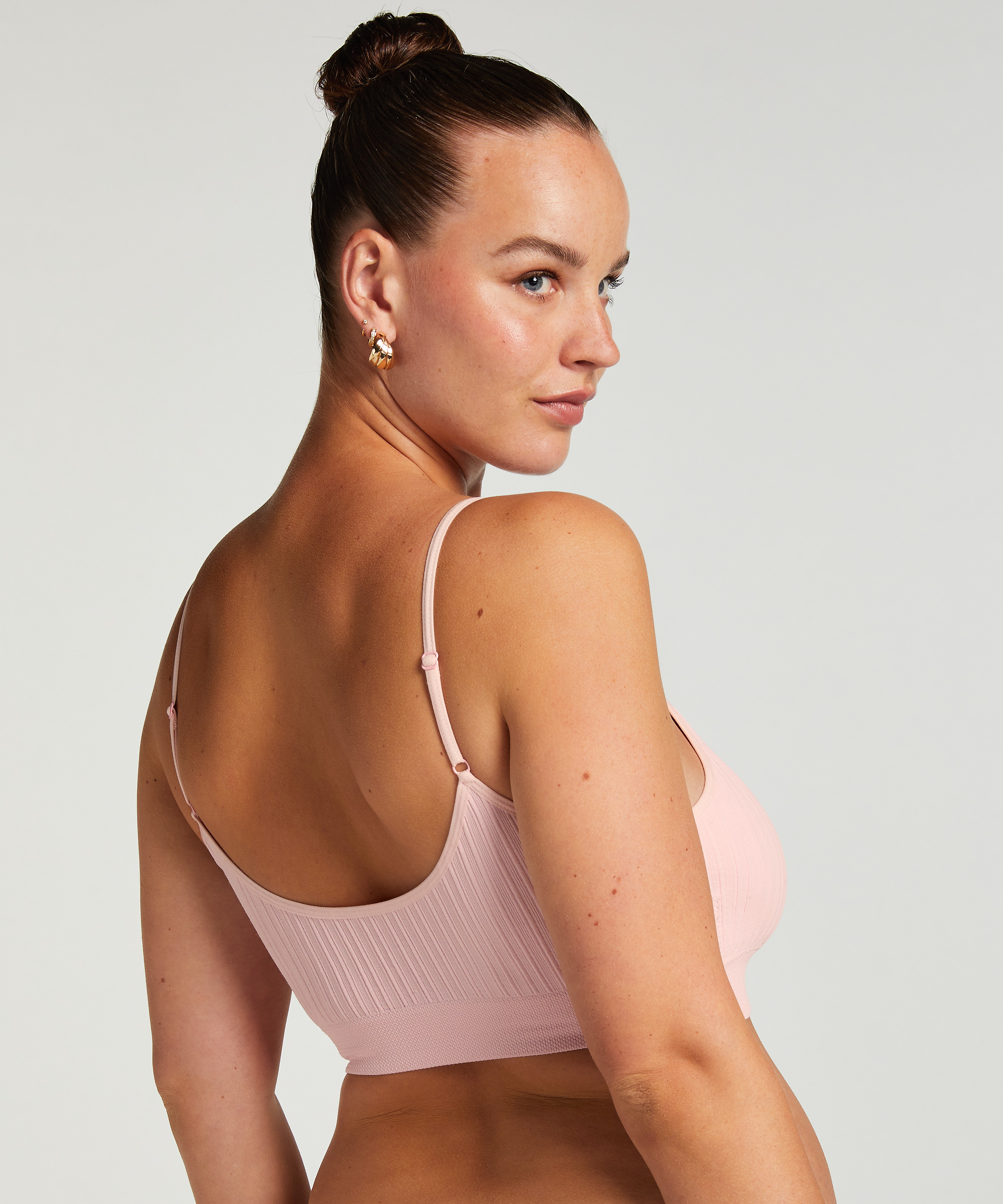 Dianne Bralette, Pink, main