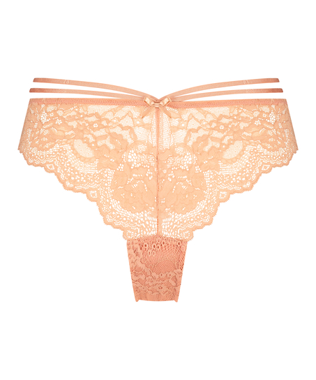 Shay Brazilian, Pink