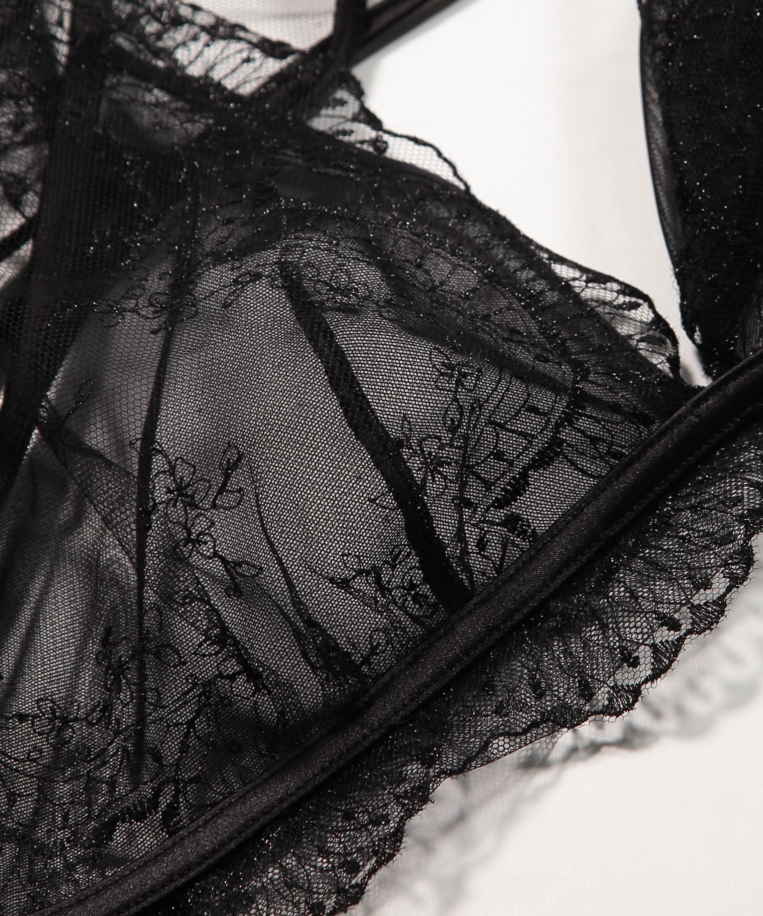 Akira Bralette, Black, main