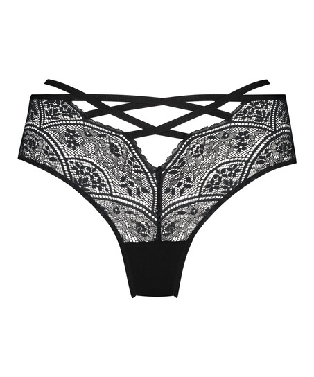 Alicia Thong, Black