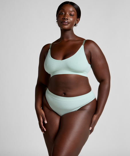 Dianne Bralette, Green