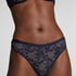 Lea Thong, Blue
