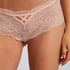Vikki Boxer, Pink