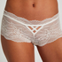 Vikki Boxer, White