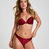 Thong Jackie, Red