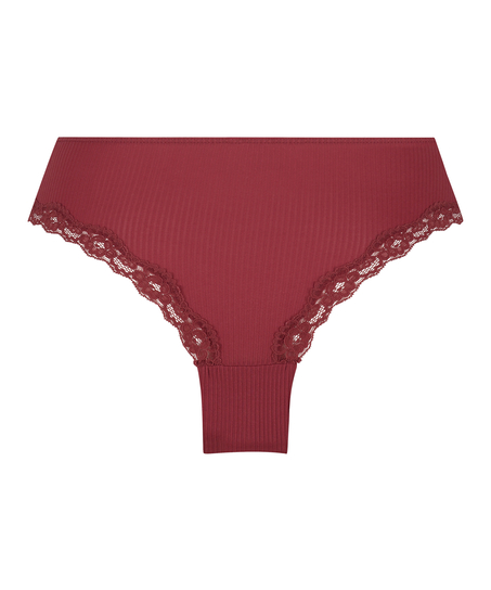 Lola Brazilian, Red