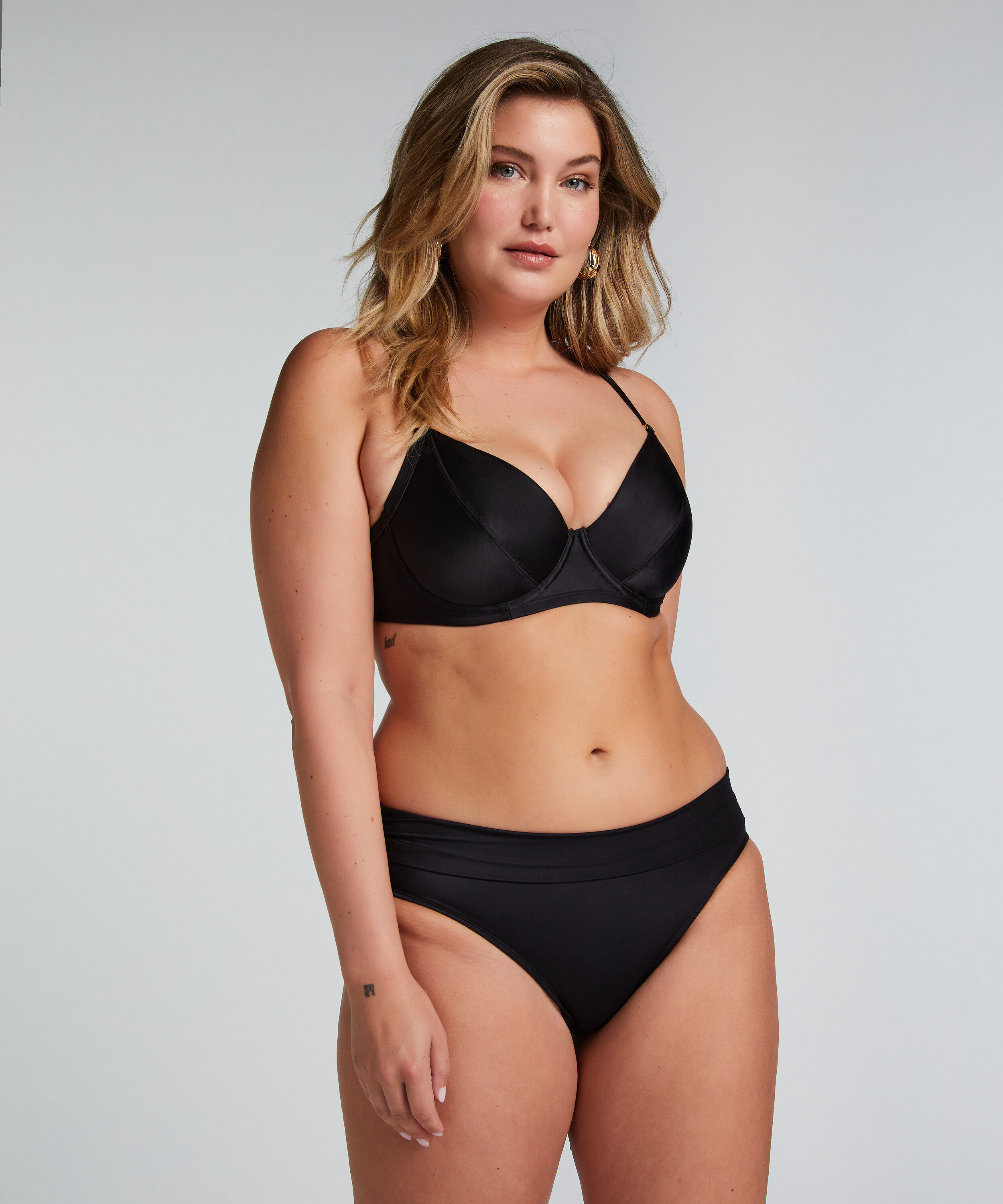 Luxe Bikini Top, Black