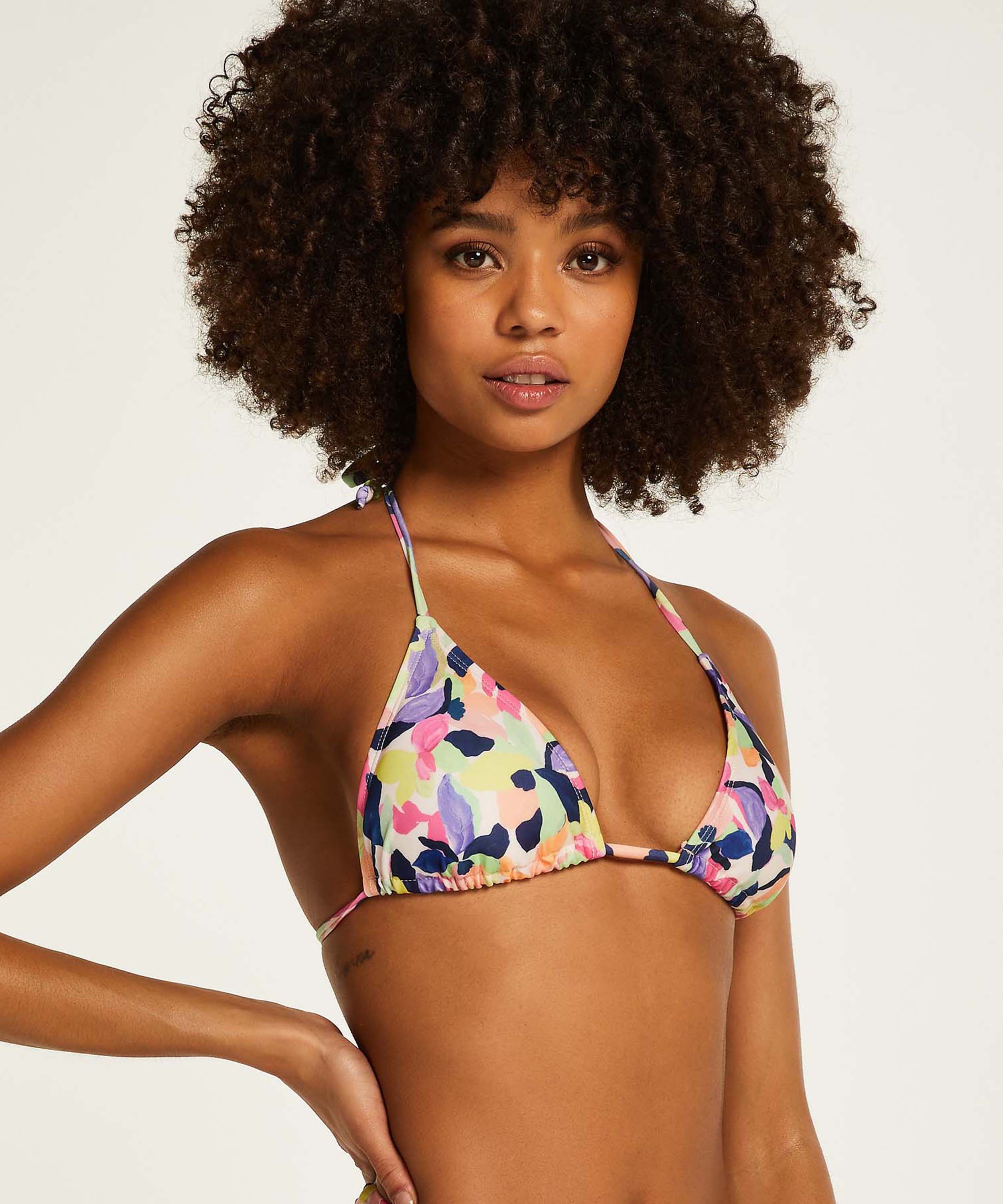 Tirangle bikini top Hawaii for €24.99 All Swimwear Hunkemöller